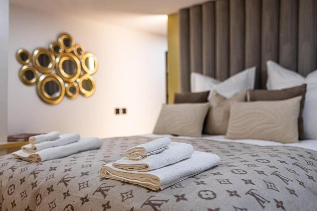 Appartamento B Luxe Triplex, Cinema Near Place Des Vosges Ac *