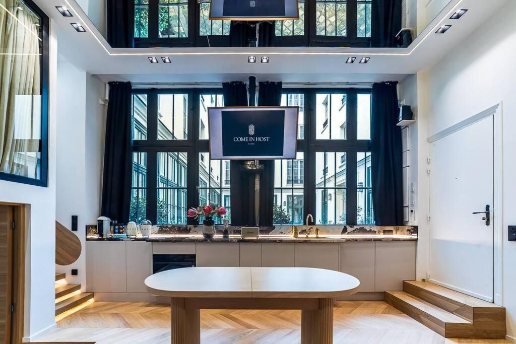Appartamento B Luxe Triplex, Cinema Near Place Des Vosges Ac Parigi