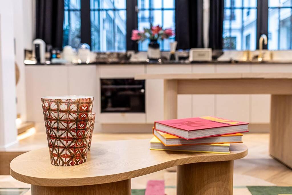 B Luxe Triplex, Cinema Near Place Des Vosges Ac Appartamento *