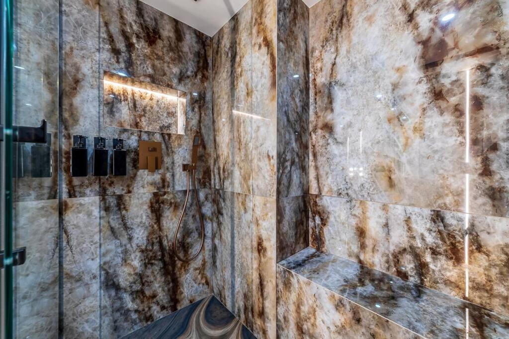 Appartamento B Luxe Triplex, Cinema Near Place Des Vosges Ac *