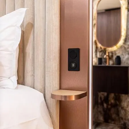 B Luxe Triplex, Cinema Near Place Des Vosges Ac Apartment Paris