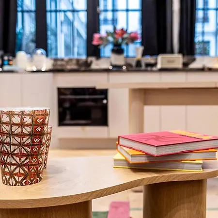 B Luxe Triplex, Cinema Near Place Des Vosges Ac Apartment *