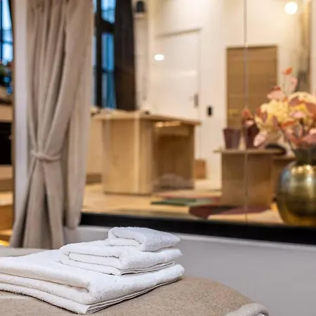 Apartment B Luxe Triplex, Cinema Near Place Des Vosges Ac